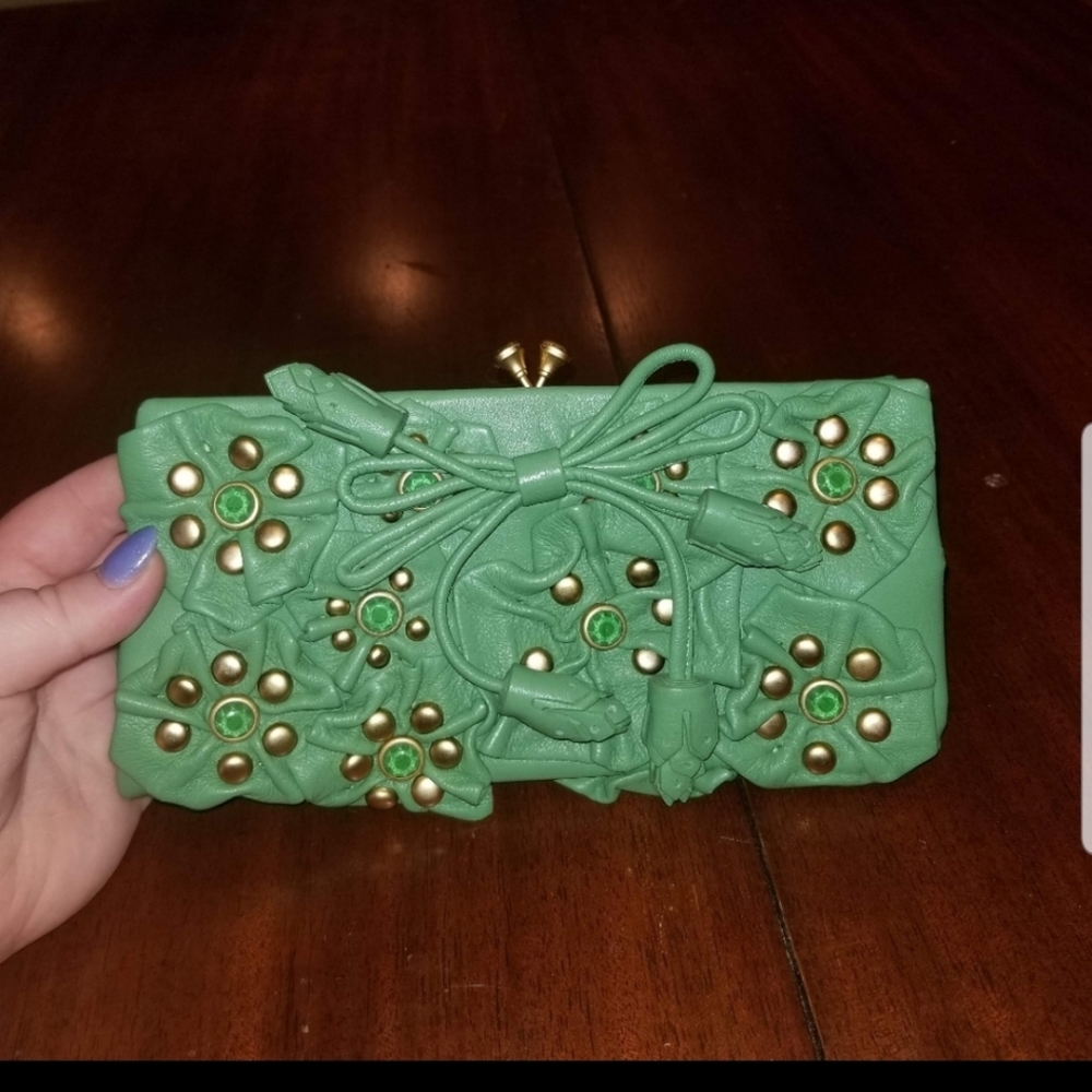 Isabelle Fiore wallet/ clutch